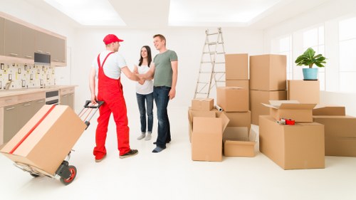Packing efficiently into a moving truck