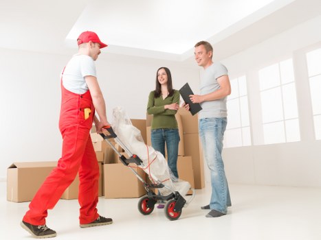Choosing the right moving company in Manandvan Stockwell